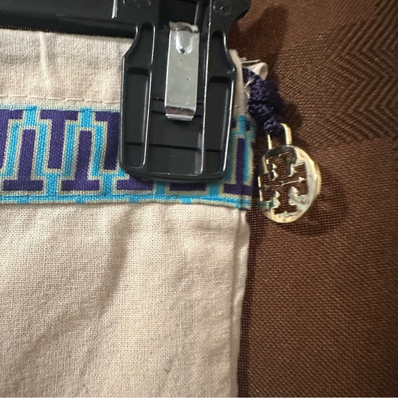 Tory Burch Dust Bag EUC - Picture 2 of 3